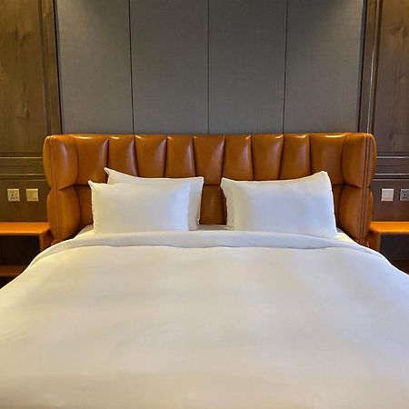 Check Inn Phnom Penh Bkk1 Εξωτερικό φωτογραφία